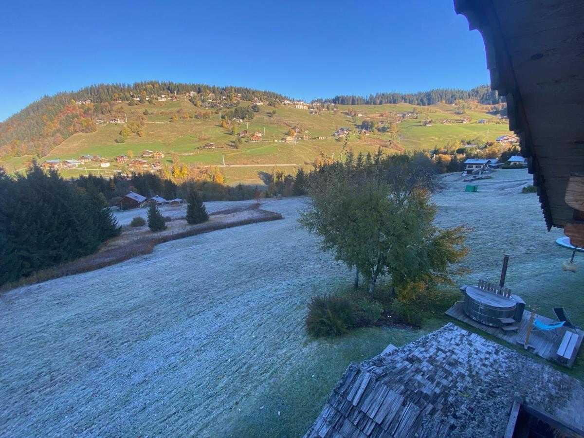 La Ferme Des Georgieres "Sejour En Tout Compris" นอเทรอ-ดาม-เด-เบลล์คอมบ์ ภายนอก รูปภาพ